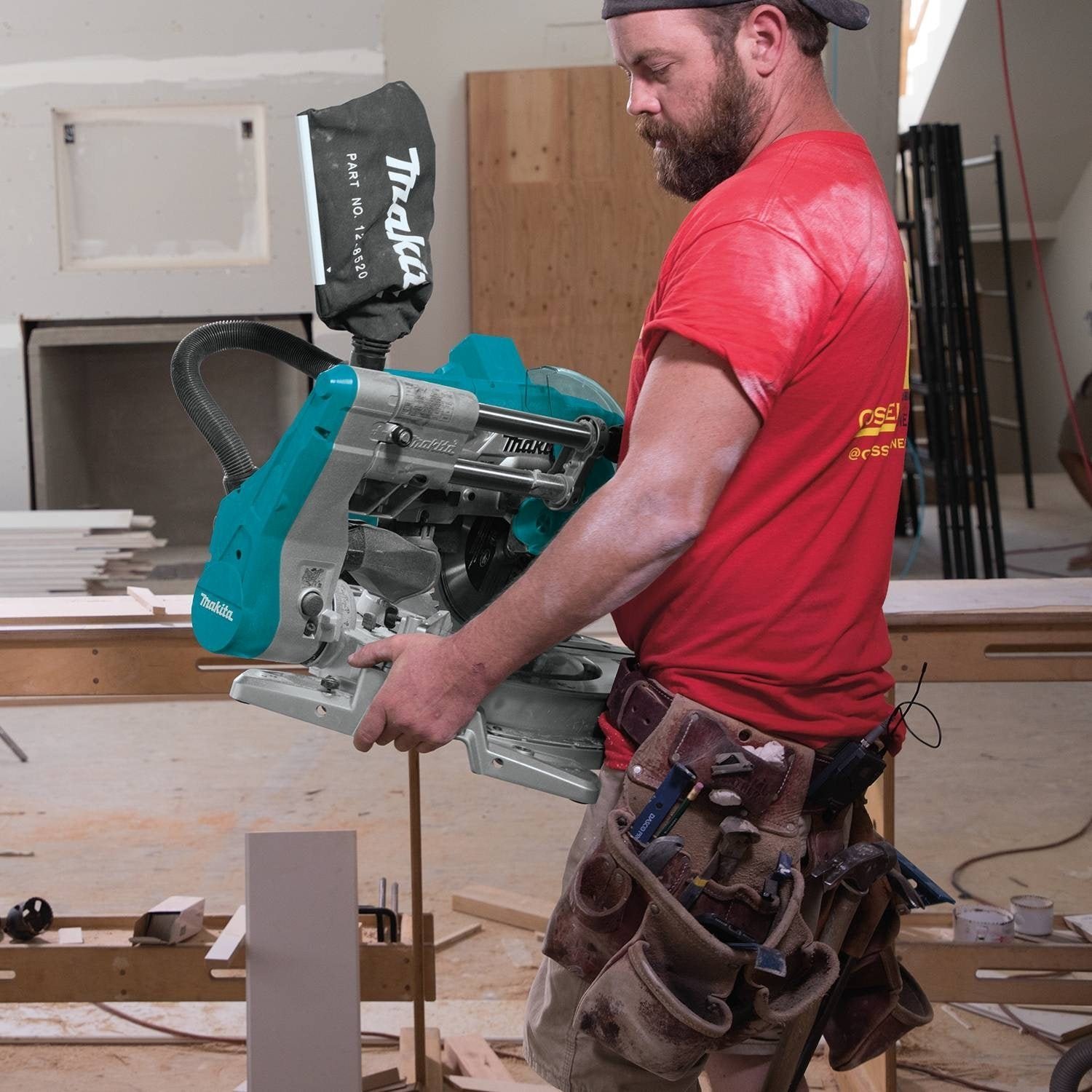 Makita XSL06PT 18V x2 LXT Lithium-Ion (36V) Brushless Cordless 10″ Dual-Bevel Sliding Compound Miter Saw with Laser Kit (5.0Ah)